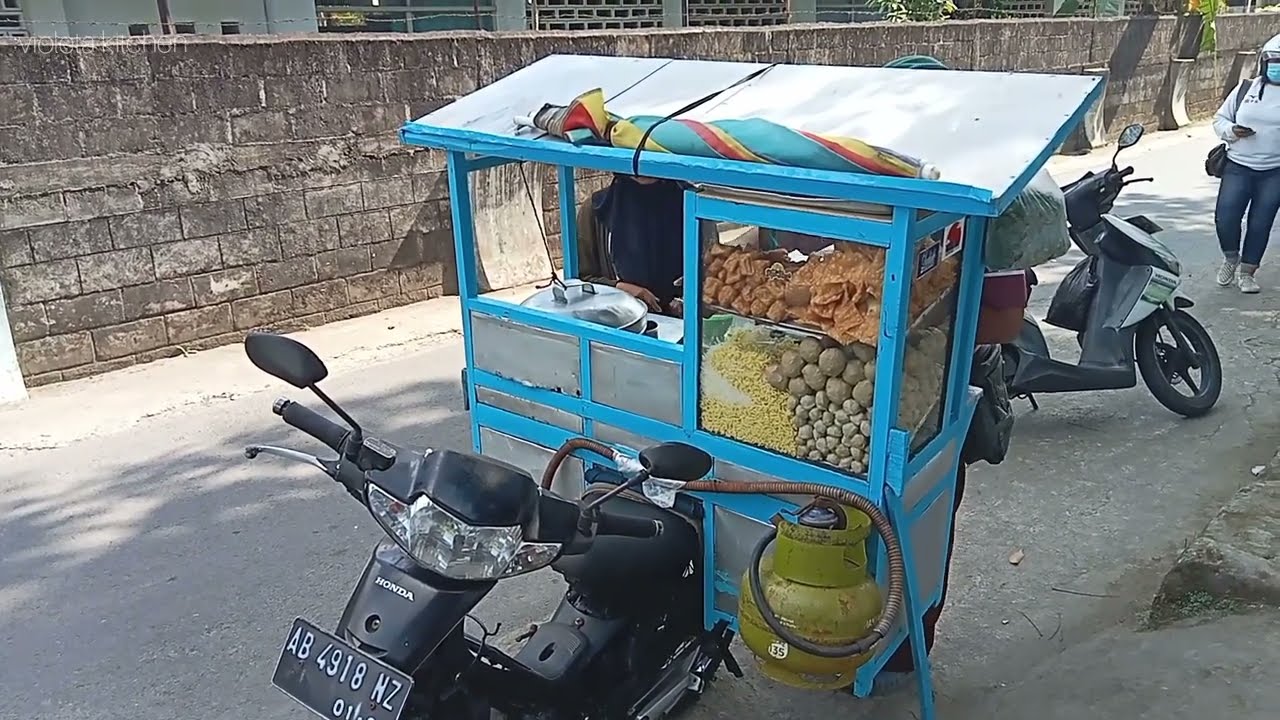 Usaha Bakso Keliling Pakai Motor: Cara Memulai dan Strategi Agar Laris