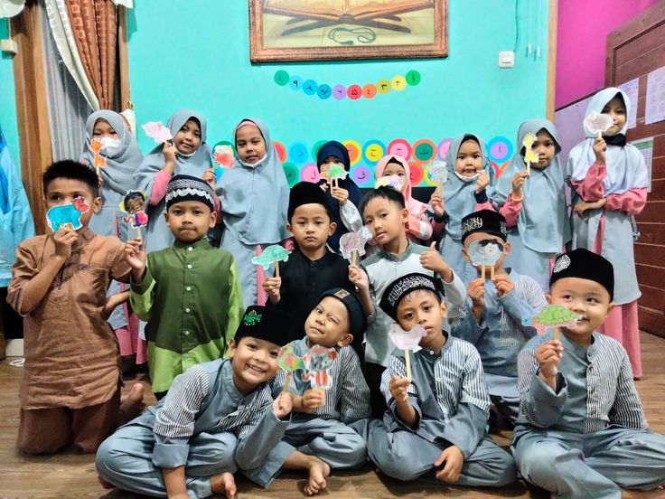 Meletakkan Pondasi Karakter Lewat Sekolah Islam Terbaik untuk Anak Usia Dini